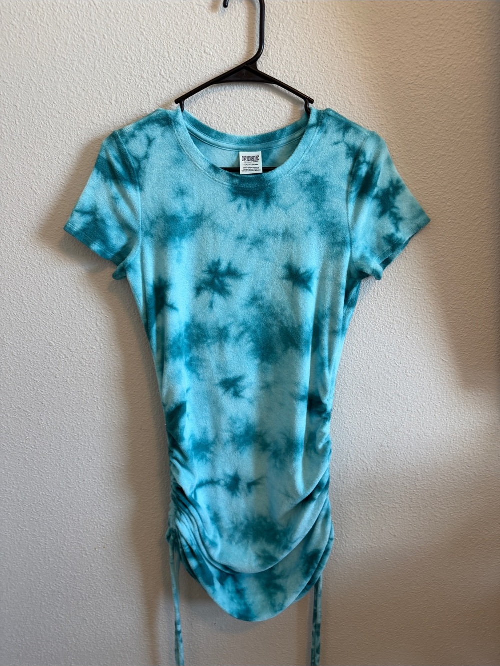 PINK Victoria's Secret Turquoise Tie-Dye Short Sleeve Tee